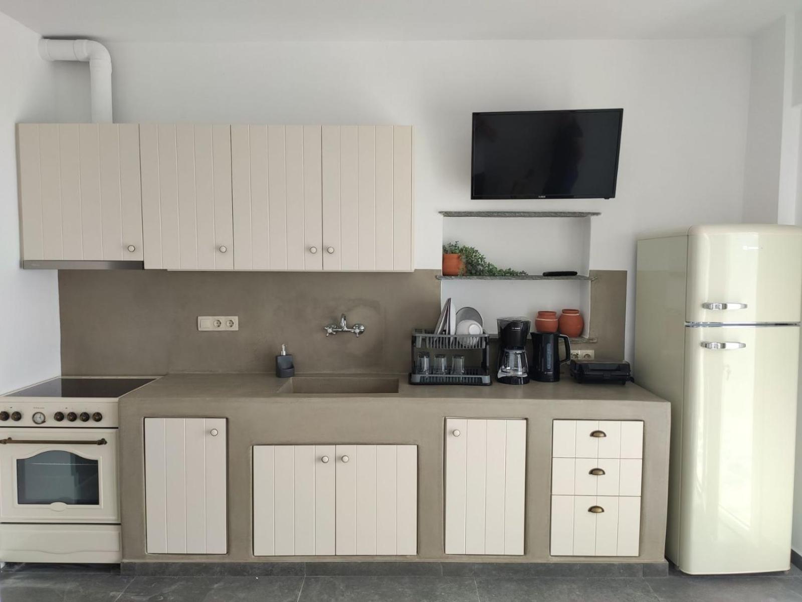 Avissalou Apartments Agios Romanos Room photo